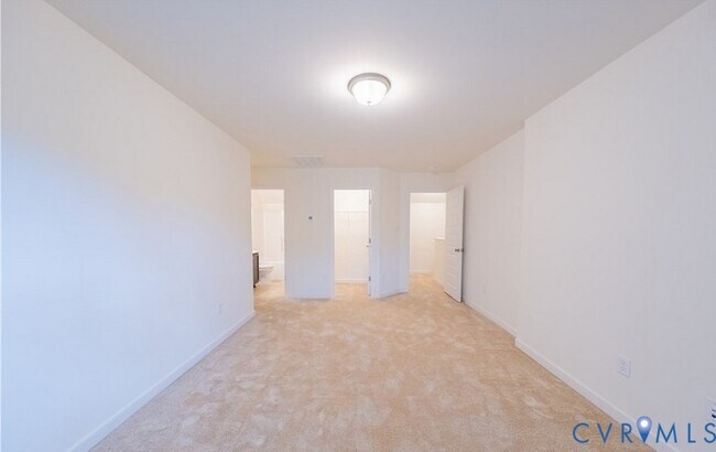 Building Photo - 12201 Dutch Elm Cir