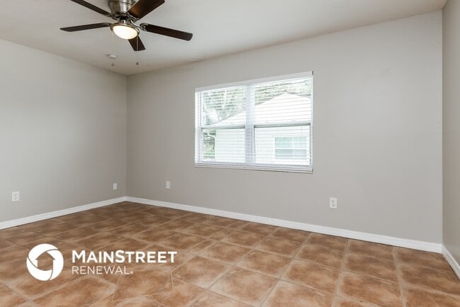 Building Photo - 5611 Marie Ct