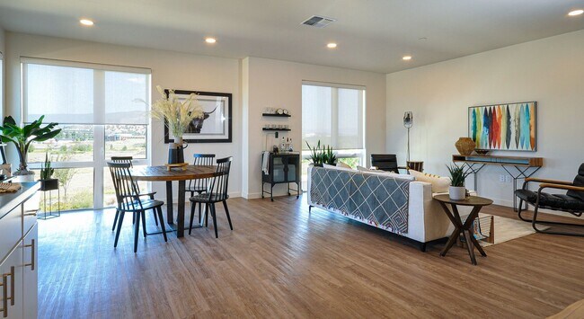 Foto del edificio - 1582 Myers Ln