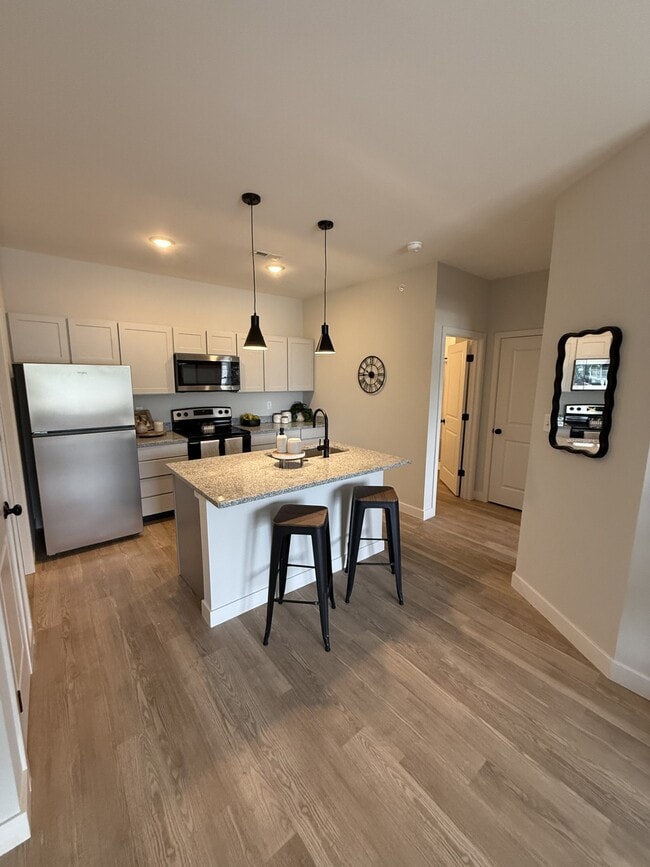 Building Photo - Millcreek Apartments - BRAND NEW