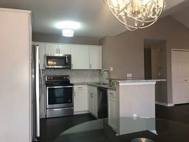 Foto del edificio - COMING SOON! Charming 2-Bed Home in Commerce –Great schools & Community Pool Access!