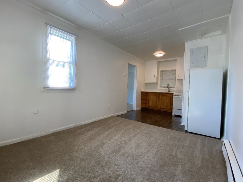 Foto principal - 9762 N River Rd