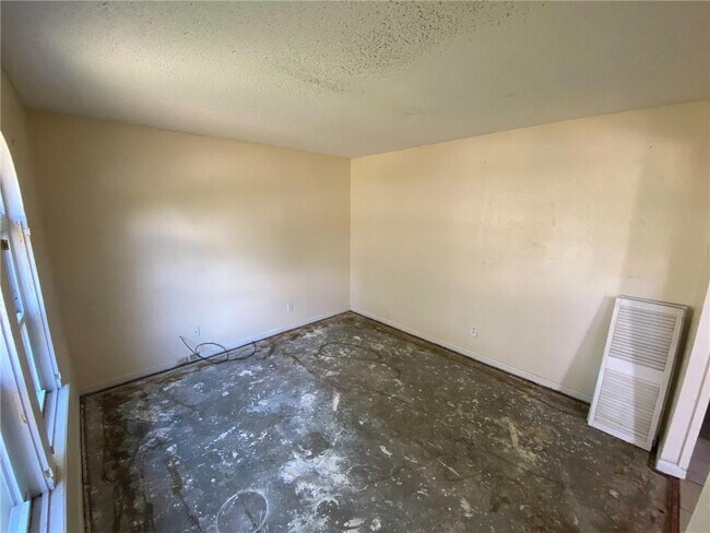 Building Photo - 5506 Dominica Dr