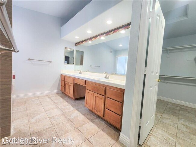 Building Photo - 3 br, 2 bath House - 3970 Equinox Ct