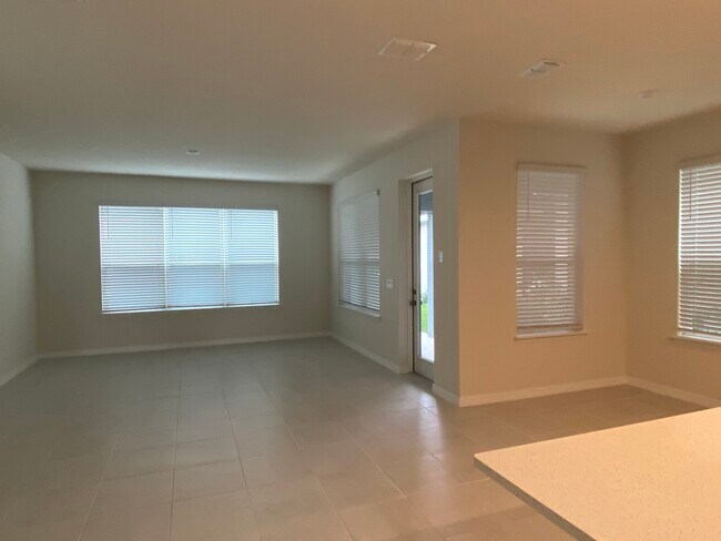 Foto del edificio - 4780 Terrace Bluff St