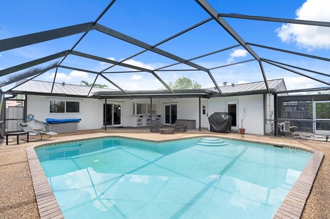 Building Photo - 1039 NW 8th St