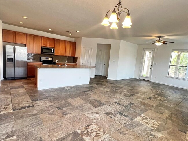 Building Photo - 18839 Remington Springs Dr