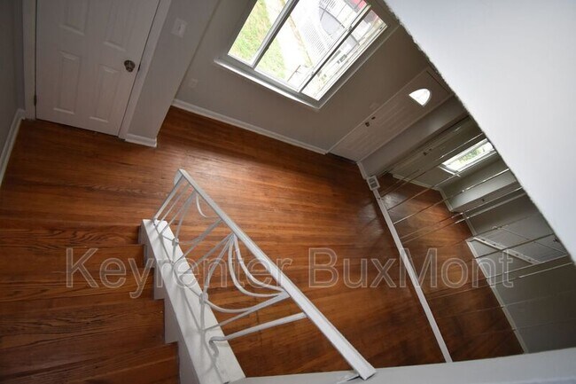 Building Photo - 1308 Harshaw Rd