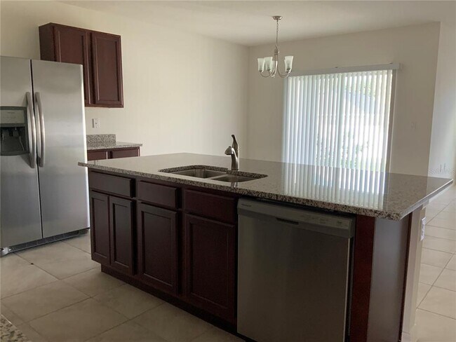 Foto del edificio - 3349 Wolf Run Rd