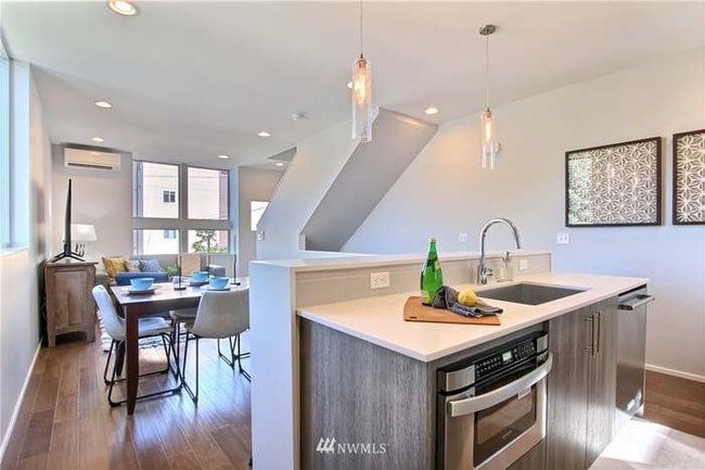 Building Photo - 8507 18th Ave NW