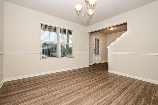 Foto del edificio - 405 Invector Ct