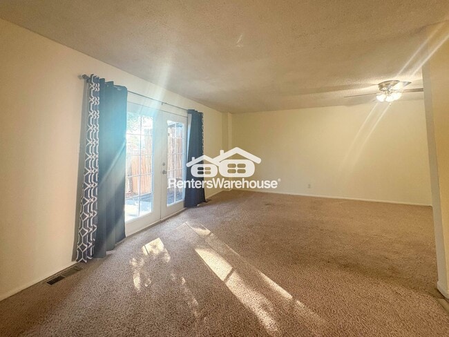 Building Photo - 632 E 116th Ave