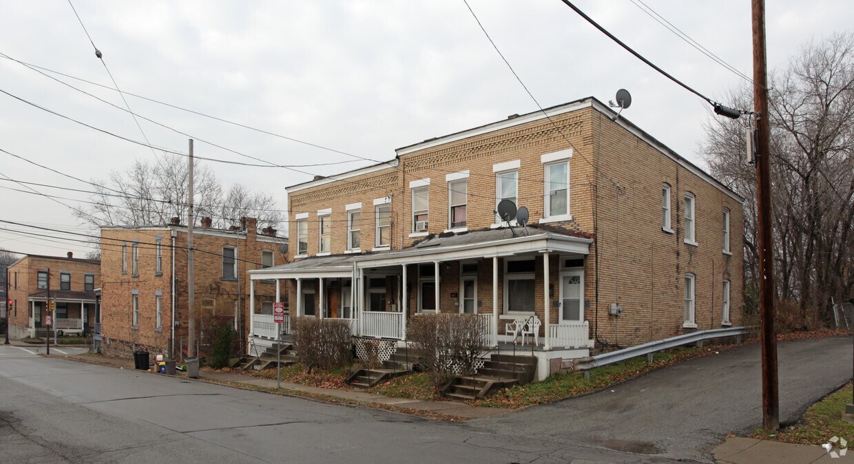 Foto del edificio - 6969-6947 Bennett St