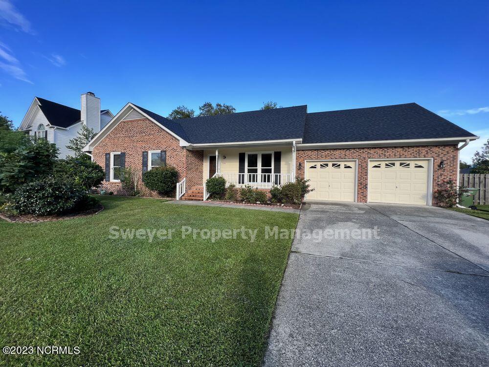 Primary Photo - 3134 McKinnon Dr
