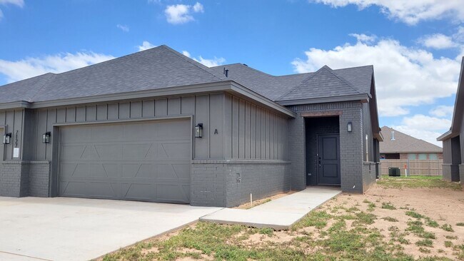 Building Photo - 7127 22nd Pl
