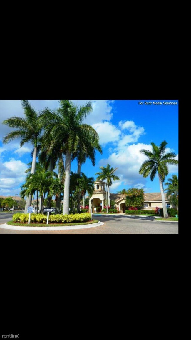 Building Photo - 3 br, 2 bath  - 8965 Okeechobee Blvd