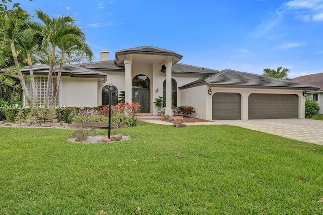 Photo - 9724 NW 66th Pl House