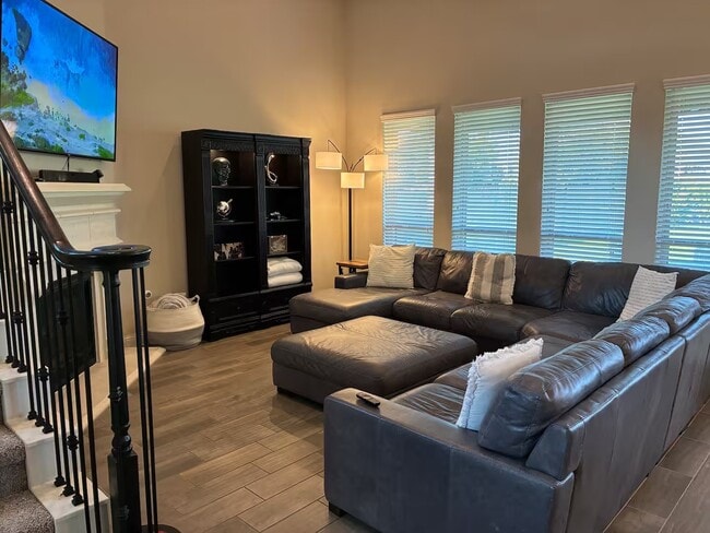 Foto del edificio - 18919 Pointers Creek Ln