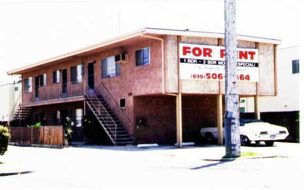 Building Photo - 3119 Howard Ave