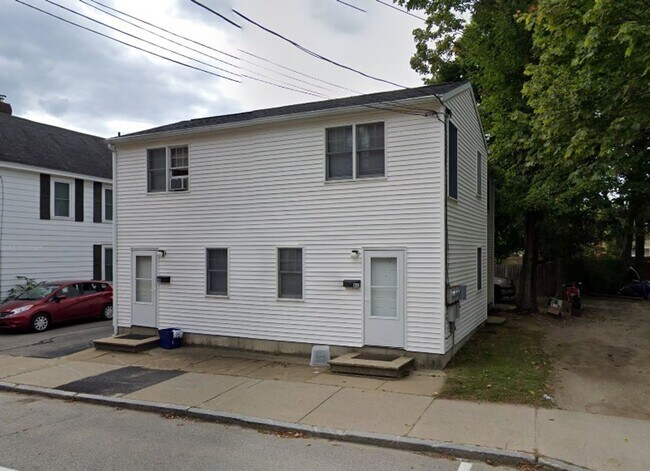 Building Photo - L/O 6 St John St
