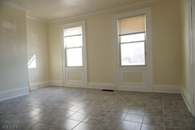 Building Photo - 1270 Fulton St