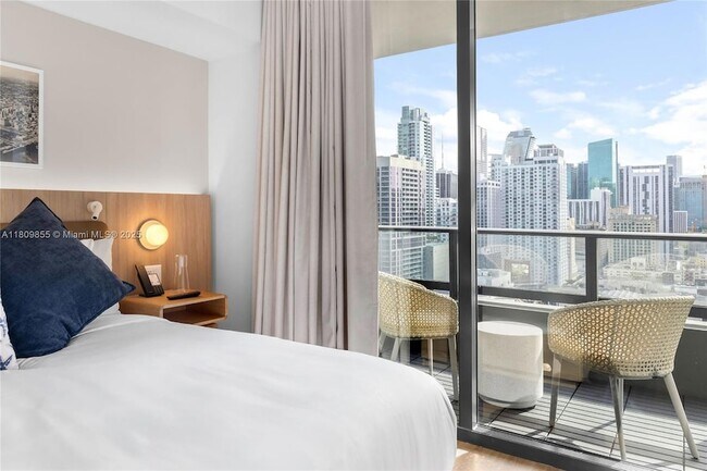 Foto del edificio - 159 NE 6th St