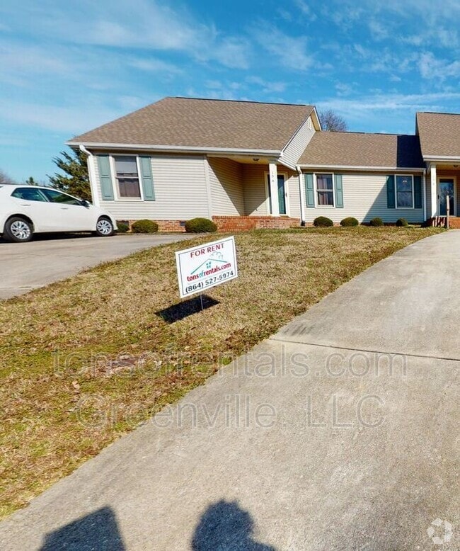Building Photo - 15a Camino Ln