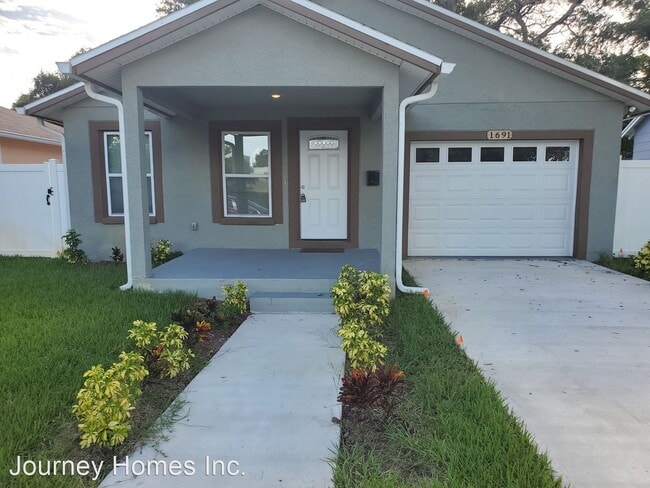 Building Photo - 3 br, 2 bath House - 1691 12th Street South