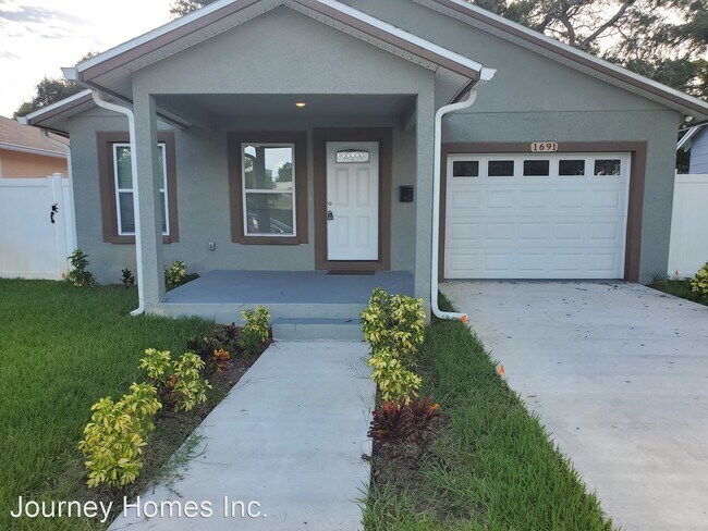 Foto del edificio - 3 br, 2 bath House - 1691 12th Street South