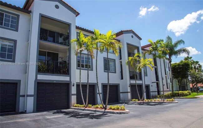 Foto del edificio - 4320 NW 107th Ave