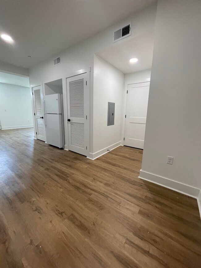 Foto del edificio - 1162 Peabody Ave