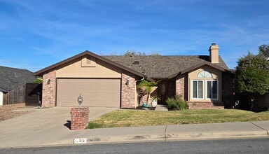 Building Photo - 299 Alyssum Cir