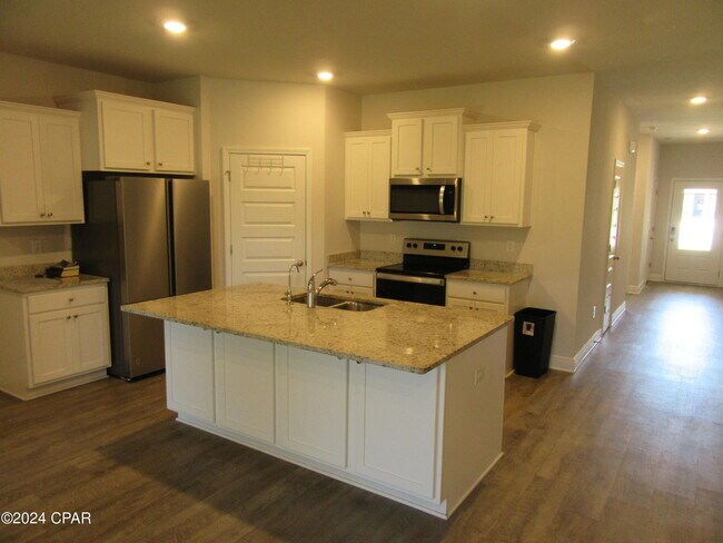 Foto del edificio - 1212 Conolly Blvd