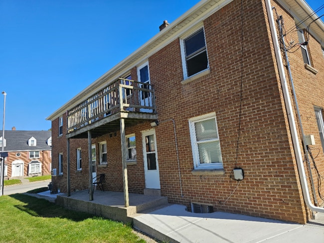 Building Photo - 2677 N 66th St