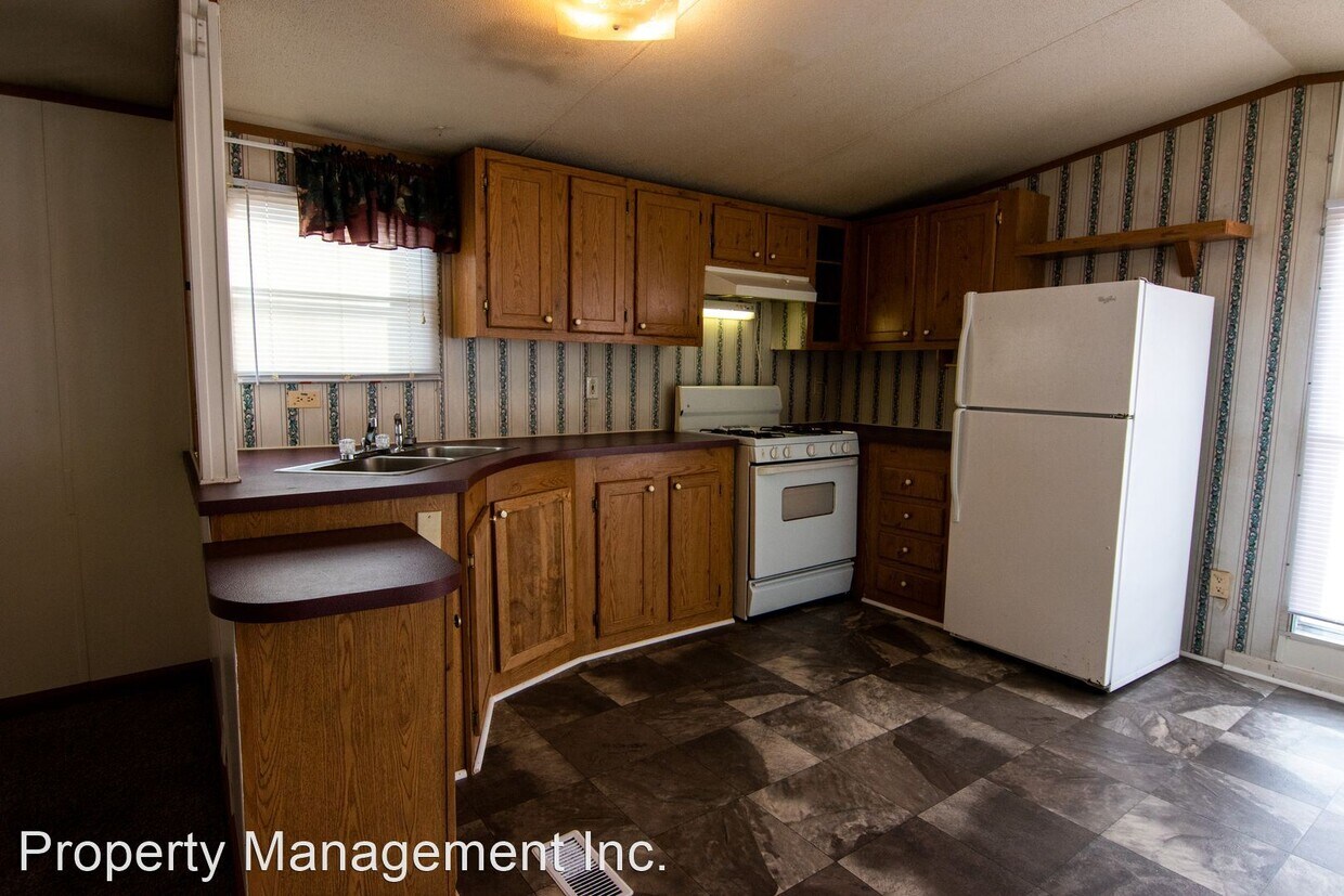Primary Photo - 2 br, 1 bath House - 3614 Page Rd #33