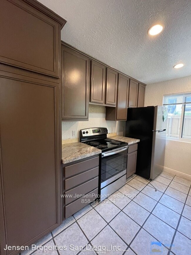 Building Photo - 2 br, 2 bath House - 10313 Caminito Aralia...