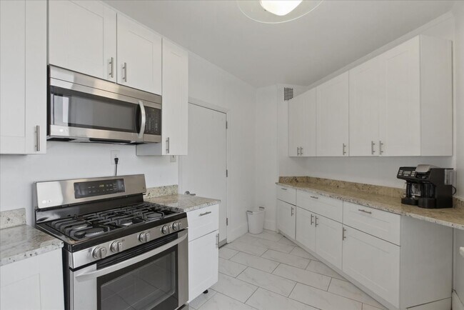 Foto del edificio - 4940 S East End Ave