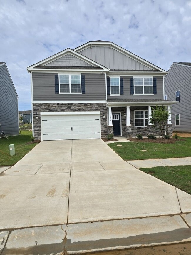 Building Photo - 1369 Secrest Cmns Dr