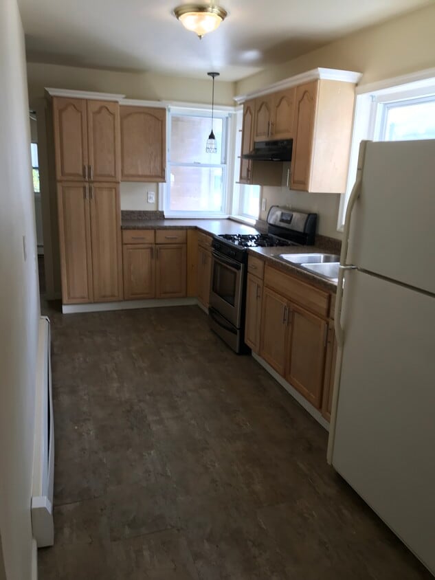 323 State St, Enola, PA 17025 Townhome Rentals in Enola PA