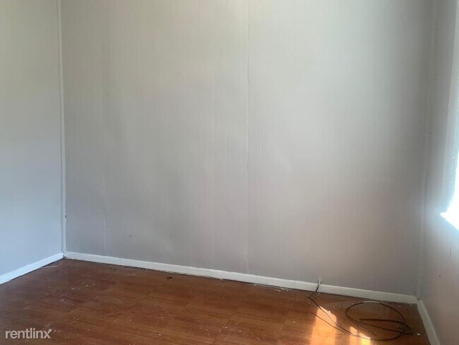 Foto del edificio - 301 7th St