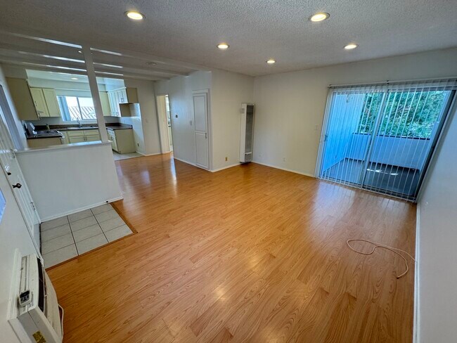 Foto del edificio - 1152 Ruberta Ave