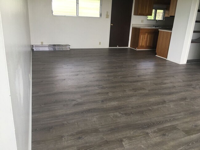 Foto del edificio - Nice 3BR/1BA in lower Kaumana