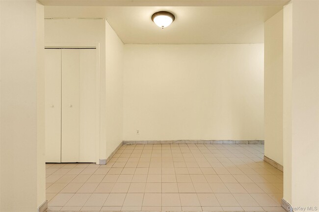 Building Photo - 109-23 71st Rd