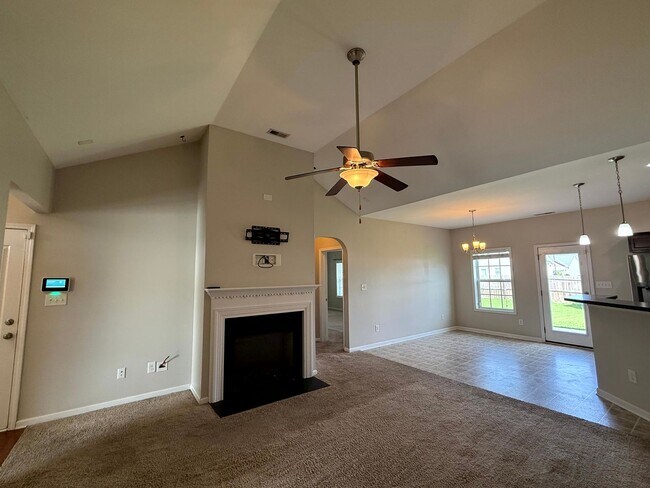 Building Photo - 4912 True Fews Cir