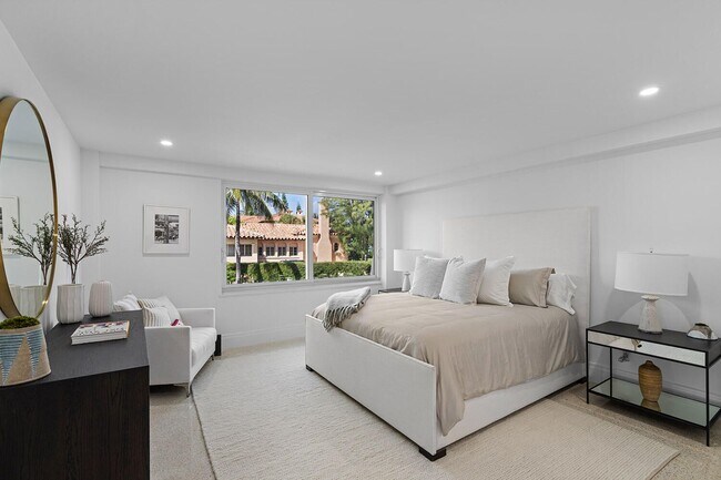 Foto del edificio - 170 N Ocean Blvd