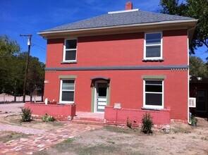 Building Photo - 1265 Park Ave
