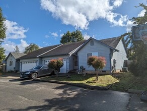 Building Photo - 208-230 W Douglas Blvd