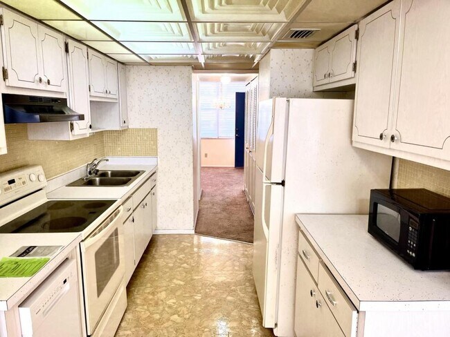 Foto del edificio - 4880 Locust St NE