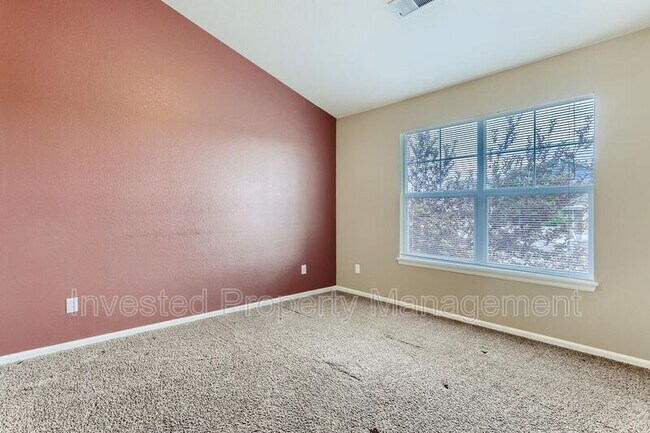 Foto del edificio - 8200 E 8th Ave