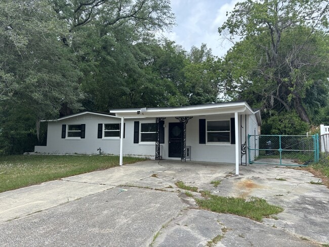 Photo - 5027 Doncaster Ave House